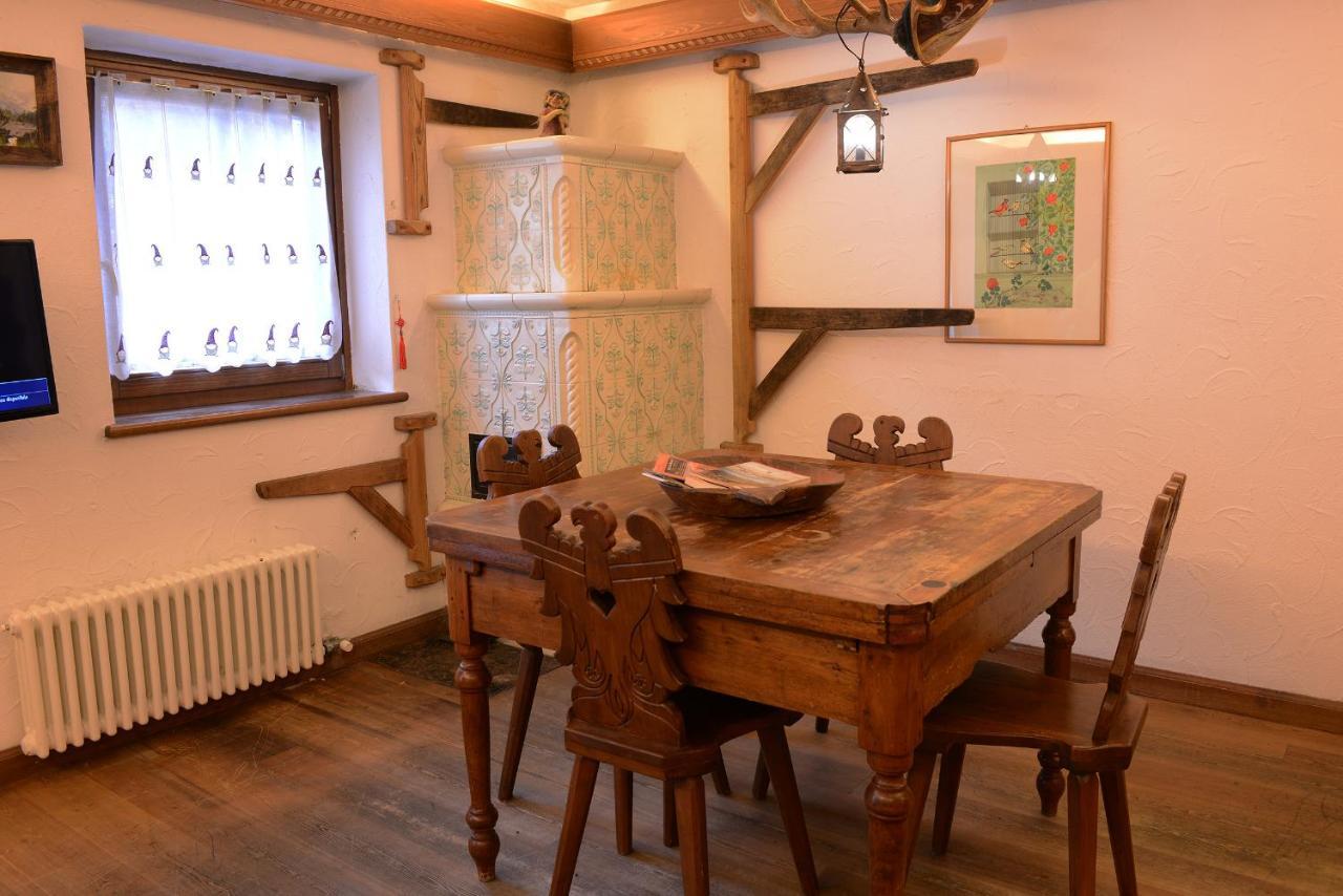 Ai Piedi Della Marmolada Apartman Canazei Kültér fotó